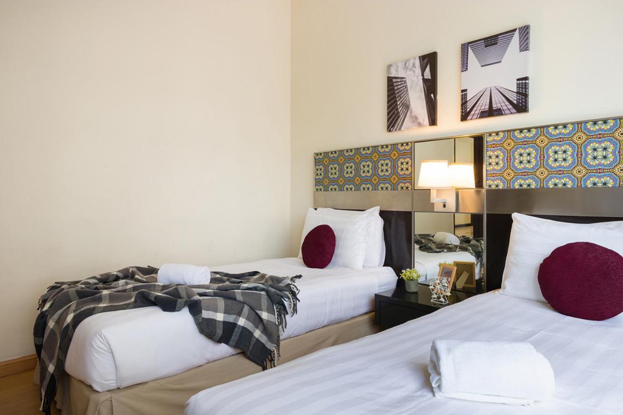 Hotel Hauzz Seri Bukit Ceylon