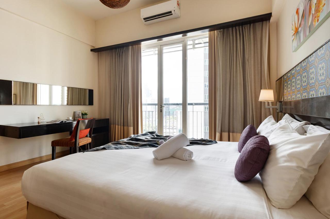 Hauzz Seri Bukit Ceylon Hotel